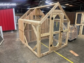 The Mini 6x8' Traditional Style Chicken Coop