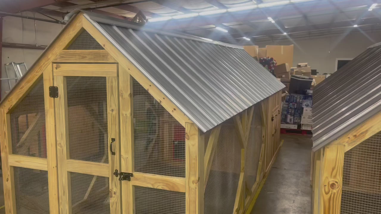 The Grand 6x16' Traditional Style Chicken Coop – Coop'd Up