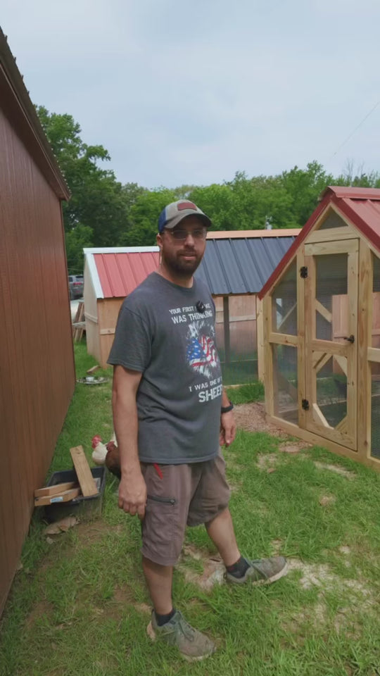 Deluxe 6x12' Traditional Style Chicken Coop
